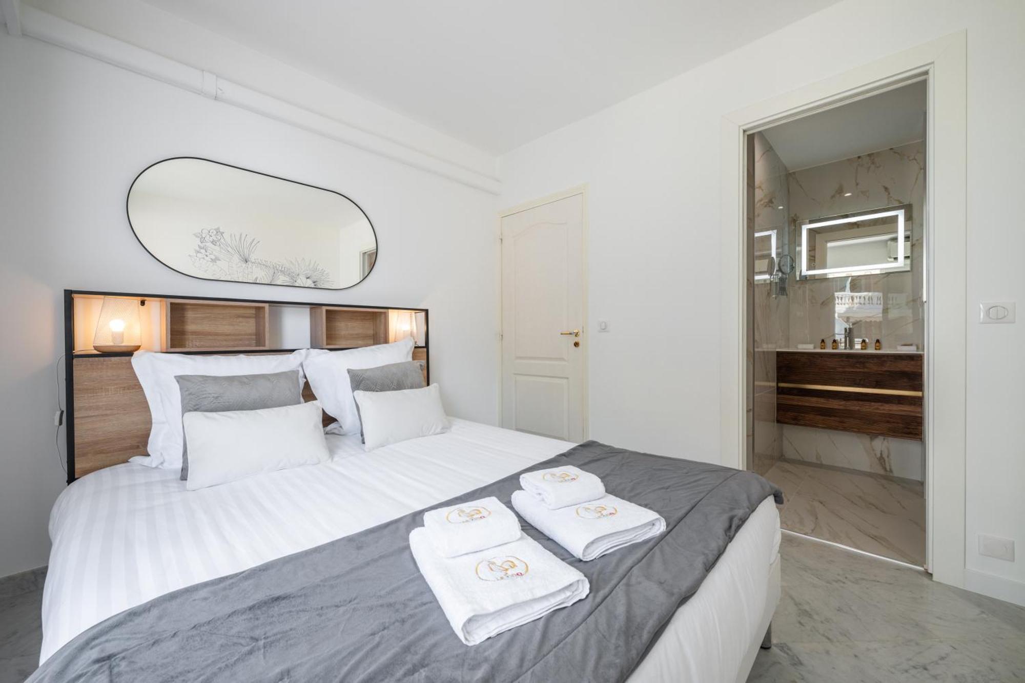 Apartment Le Coq Bleu D'azur - Piscine - Parking! *